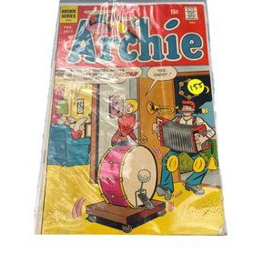 Vintage Archie Series Comic book Archie #215 Feb 1972 Bronze Age
